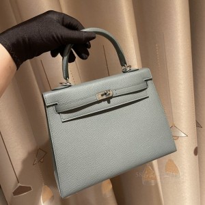 hermes kelly 25cm 凯莉包 epsom皮 63杏绿 银扣(爱马仕凯莉包有几种皮质)