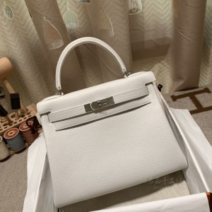 hermes kelly 28cm 凯莉包 togo皮 01纯白 银扣(爱马仕凯莉包是硬的还是软的)