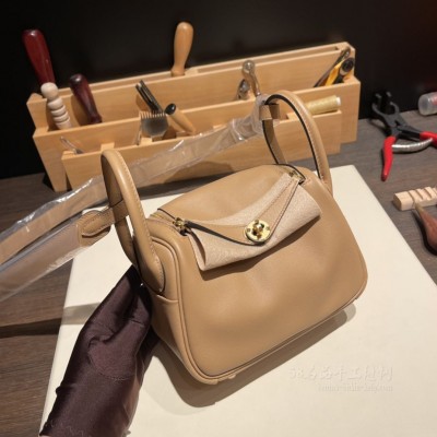 hermes Lindy mini 琳迪 <strong>Swift</strong>皮 0M 拼X9 金扣(爱马仕琳迪包明星街拍)