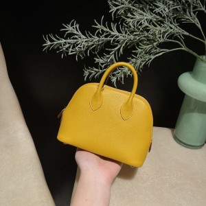 hermes bolide mini 18cm 保龄球 evercolor皮 9D 琥珀黄 金扣(爱马仕的保龄球包)