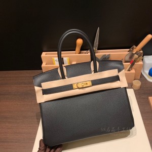 hermes birkin 30cm 铂金包 togo皮 89黑色 金扣(hermes铂金包包)