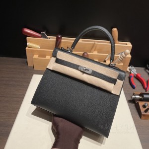 hermes kelly 25cm 凯莉包 epsom皮 89黑色 银扣(爱马仕凯莉包的正确背法)