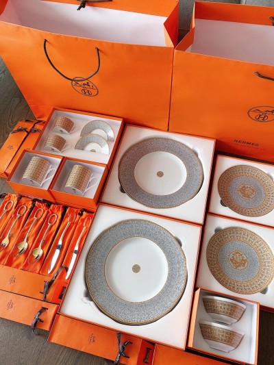 爱马仕有哪些值得的配货?爱马仕瓷器餐具选择