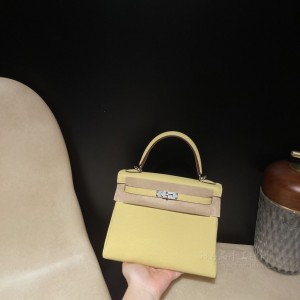 hermes kelly 25cm 凯莉包 togo皮 1Z小鸡黄 银扣(爱马仕凯莉包小号多少钱)