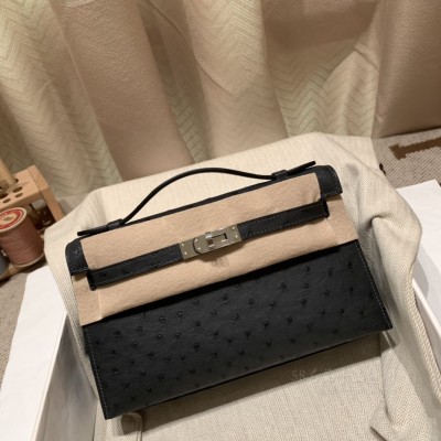 hermes mini kelly Pochette 21cm 一代 南非KK鸵鸟皮ostrich 88石墨灰 银扣(爱马仕鸵鸟皮birkin蓝色25) 细节图