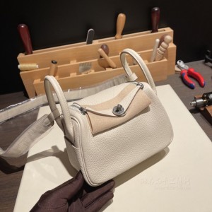 hermes Lindy mini 琳迪 TC Clemence皮 10奶昔白 银扣(爱马仕琳迪包辨别真假)