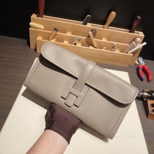 hermes Jige elan Clutch 手拿包 晚宴包 29 swift皮 M8沥青灰 上身图