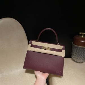 hermes kelly 28cm 凯莉包 epsom皮 57波尔多酒红 金扣(爱马仕凯莉包有几种皮质)